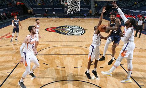 Pelicans Home .